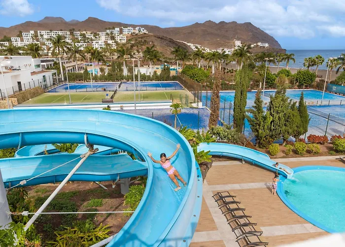 Apart-hotel Playitas - Sports 4*